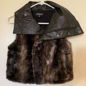 bebe leather and faux fur cropped vest. XS. NWOT